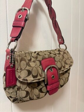 Vintage Y2K Coach Soho Pink Signature Shoulder Bag F1… - Gem
